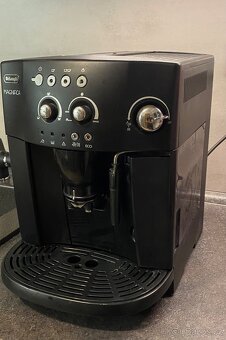 Značkový,kvalitní automatický kávovar Delonghi Magnifica. Le - 2