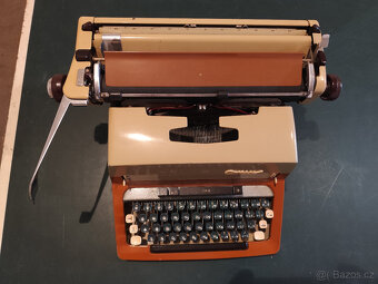 Prodám psací stroj consul funkční - 2