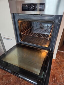 Vestavěná trouba Whirlpool - 2