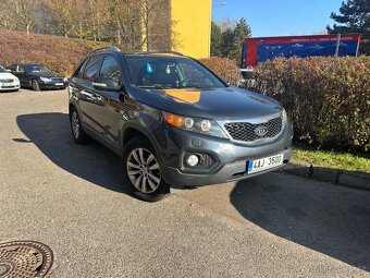 Kia Sorento - 2