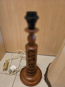 Prodám starou vyřezávanou lampu - 2