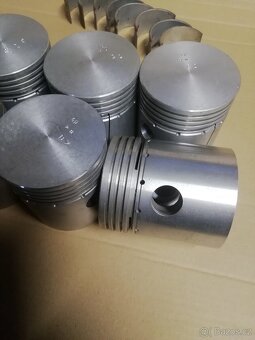 písty Škoda 100 -3 sady - 2