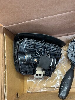 Mercedes citan airbag a páčka pod volant - 2