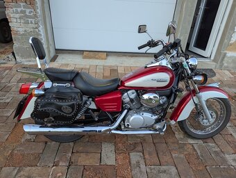 Honda Shadow VT 125 - 2