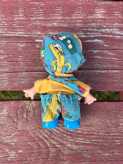 Retro panenka šklebík - 2