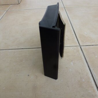 Suzuki Samurai přední popelník - 2