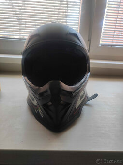 Motocross helma - 2