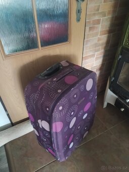 PRODAM VELKÝ KUFR - 2