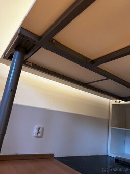 Kancelářský stůl ikea - 2