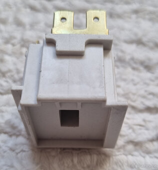 filtr na potlačení rušení Electrolux - 2