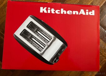 KitchenAid toustovač 5KMT221EOB černý - 2