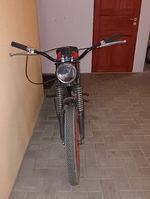 Café Racer - 2