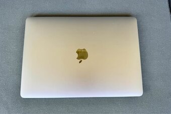 MacBook Air (2019), 8GB, 512GB, NOVÁ BATERIE - 2