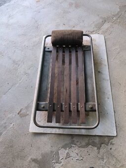 Dílenské lehátko pod auto - 2