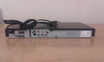 DVD přehrávač LG DVX340 - 2