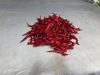 Hřejivá mastička s chilli - 2