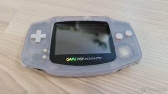 Gameboy Advanced s Led displayem - 2
