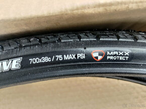 Pláště na kolo Maxxis OVERDRIVE 700x38C - 2
