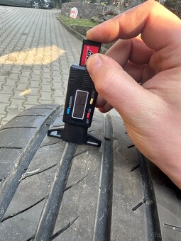 Originální použitá sada kol 20"- Letní pneu 255/35R20 97Y - 2