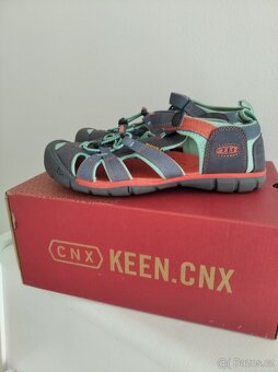 Boty Keen CNX vel. 38 - 2