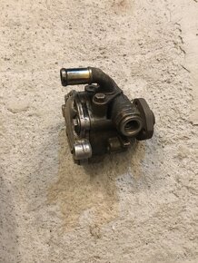 Servo čerpadlo Škoda Octavia 1.9 TDI 1J0422154AES - 2