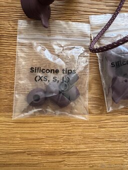 Beoplay E6 Dark Plum - 2