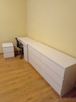 Set komoda, noční stolek, psací stůl + židle - 2