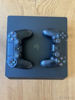 PlayStation 4 Slim 500GB - Black - 2