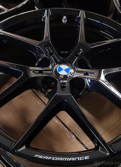 BMW 1: F40,F41,18'alu,Performance,černé,M-packet - 2