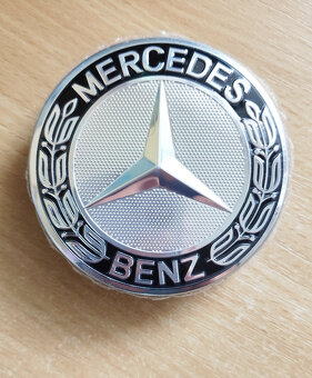 Pokličky na kola MERCEDES - černé žito/stříbrné - 2