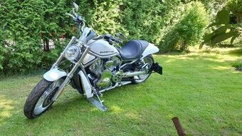 Harley-Davidson V-ROD VRSCAW 2010, naj.28253km, ČR doklady. - 2