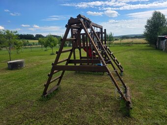 Dětské venkovní hřiště - 2