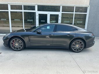 Porsche Panamera Turbo - 2