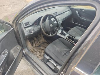 Volkswagen Passat B6 2.0tdi 103 kW - 2