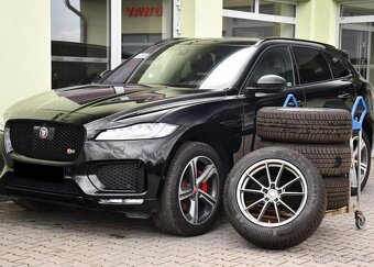 Jaguar F-Pace 30d AWD S PANO TAŽNÉ MERIDIAN - 2
