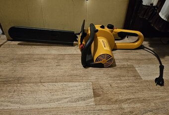 Elektricka Řetězová pila - 2