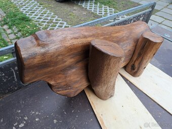 Dubová lavice - 2