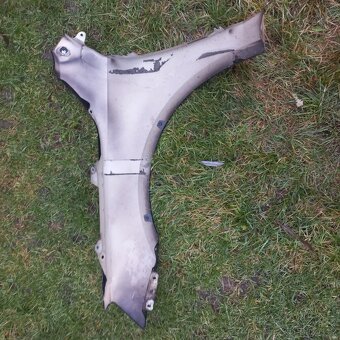 Levý blatnik Octavia 3 - 2