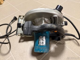 Okružní pila Makita 5705R - 2