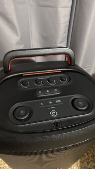 JBL Partybox 520 - 2