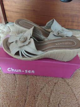 Dámské boty vel.38 - 2