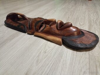 Dřevěná maska Afrika - 2