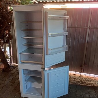 Lednice s mrazákem - 2