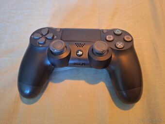 Sony PlayStation 4 Pro - 2