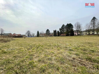 Prodej pozemku k bydlení, 1299 m², Hradčany - 2