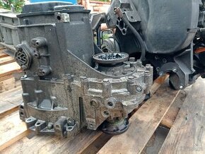 Motor a převodovka škoda Octavia 81kw. - 2