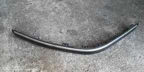 Náhradní díly na Peugeot 406 - 2