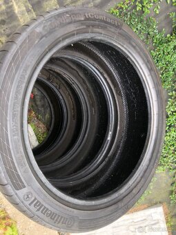 235/45r20 - 2