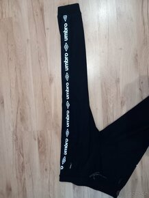 Tepláky Umbro vel. 164 - 2