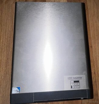 Qnap TS-469 Pro - 2